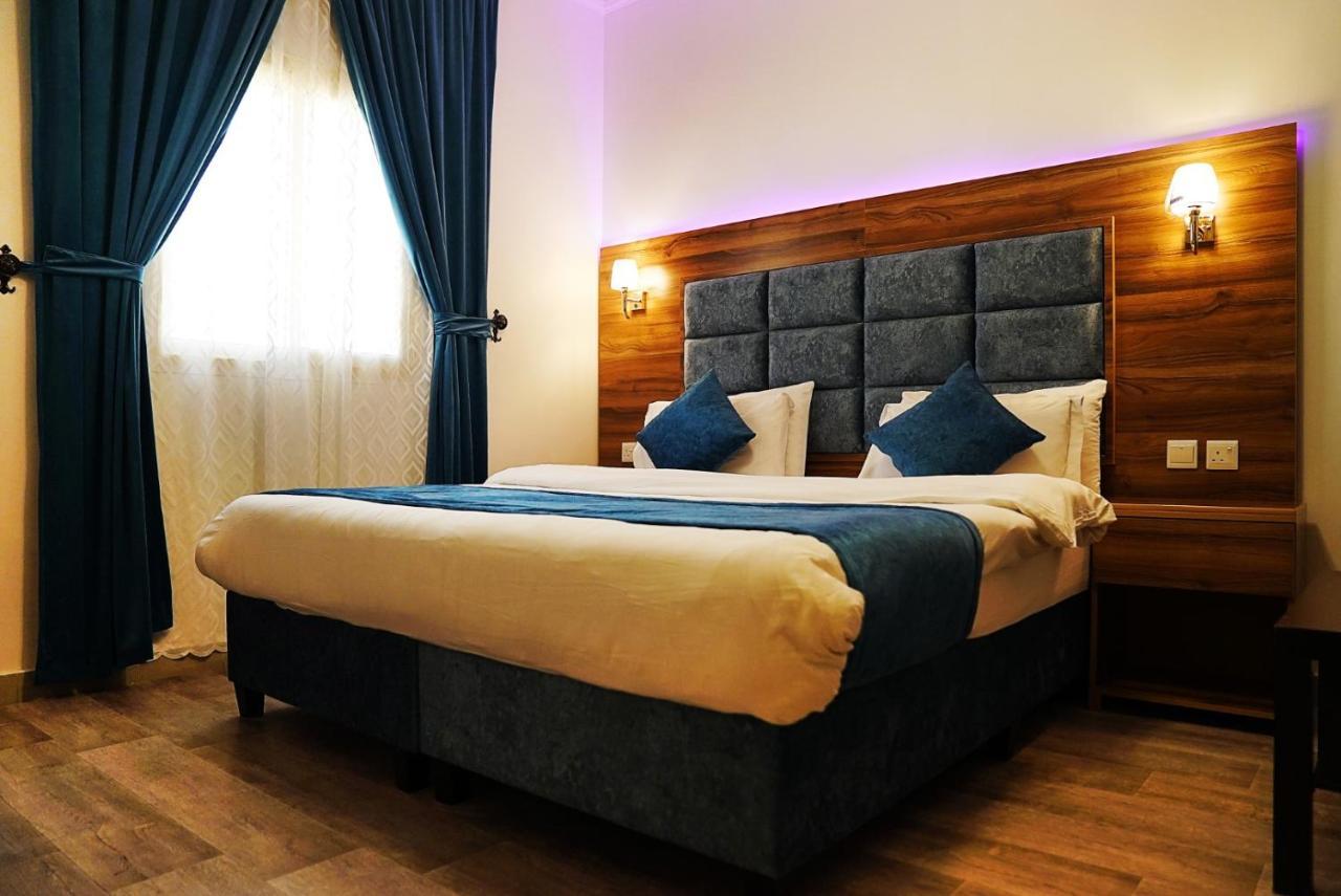 Hotel Loaloat Al Bahar à Khobar Extérieur photo